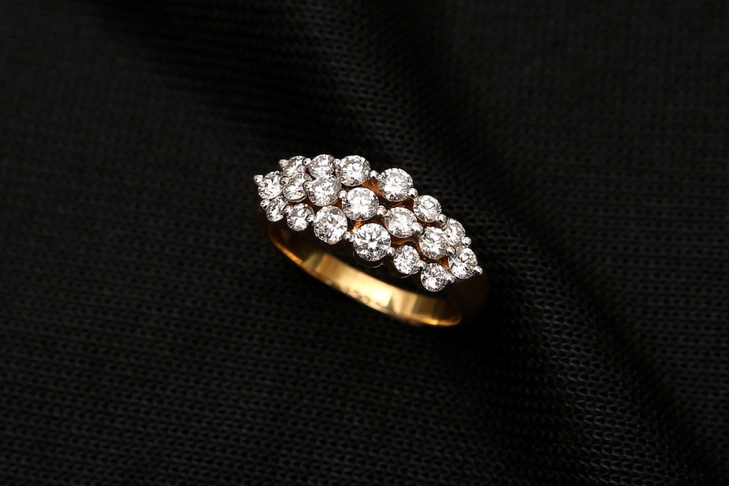 Diamond Rings from Karaikudi Maganlal Mehta Corp